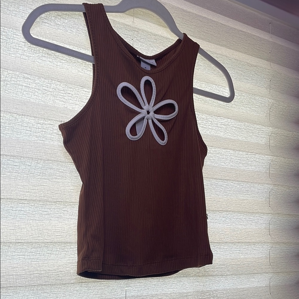 NWT Brown Sleeveless Top with White Flower Detail
